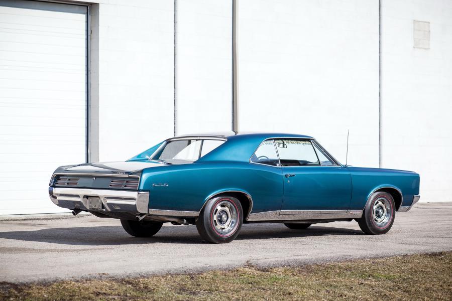  Pontiac Tempest GTO Hardtop Coupe (24217) 1967 года  (фото 9 из 26)